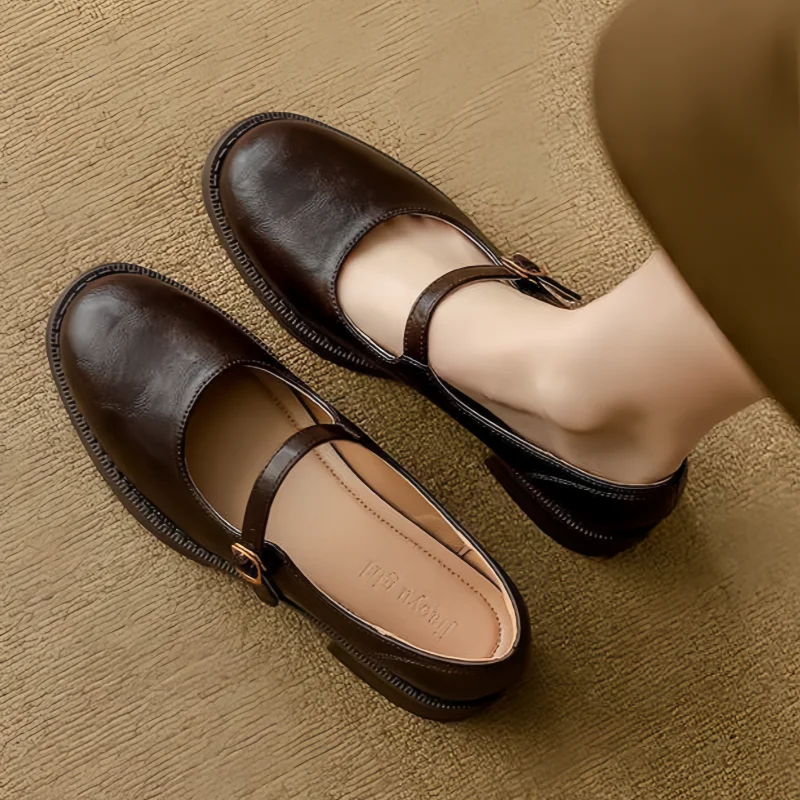 Elva Classic Comfort Mary Janes Made Of Leather
