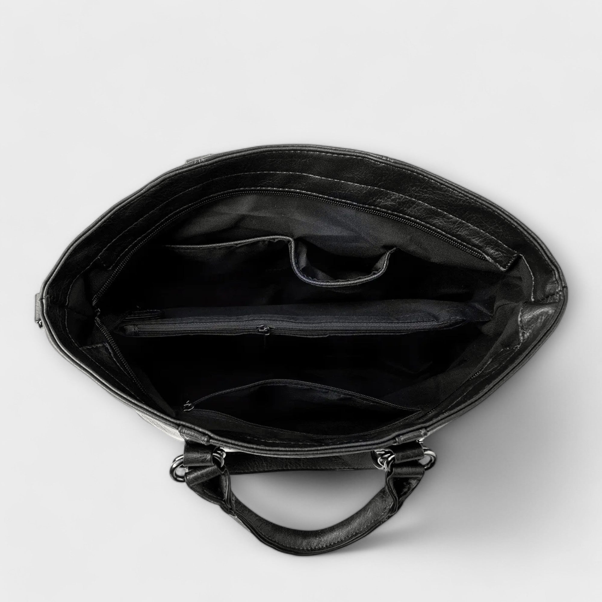 Beatrice – Spacious Leather Bag with Timeless Style