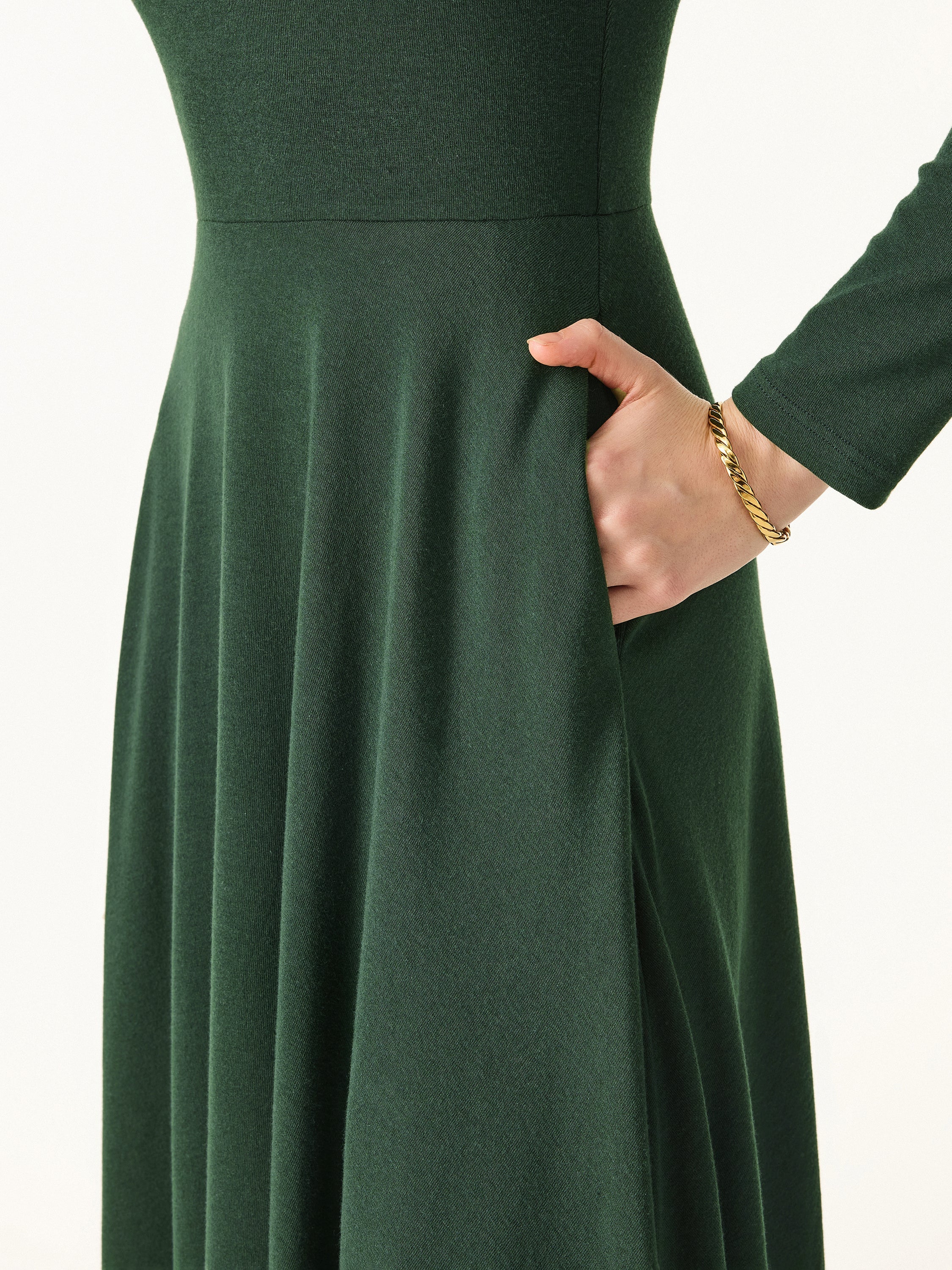Essential Square Neck Long Sleeve Fit-and-Flare Brami Midi Dress with Pockets