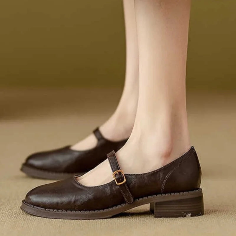 Elva Classic Comfort Mary Janes Made Of Leather